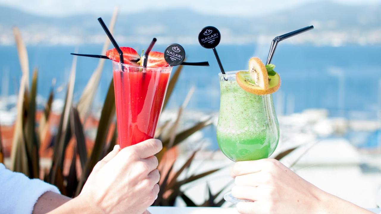 그랜 호텔 나가리 부티크 앤드 스파 비고 외부 사진 Fruit juice