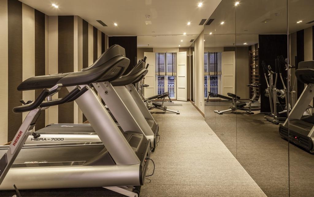 그랜 호텔 나가리 부티크 앤드 스파 비고 외부 사진 The gym at The Ivy Collection